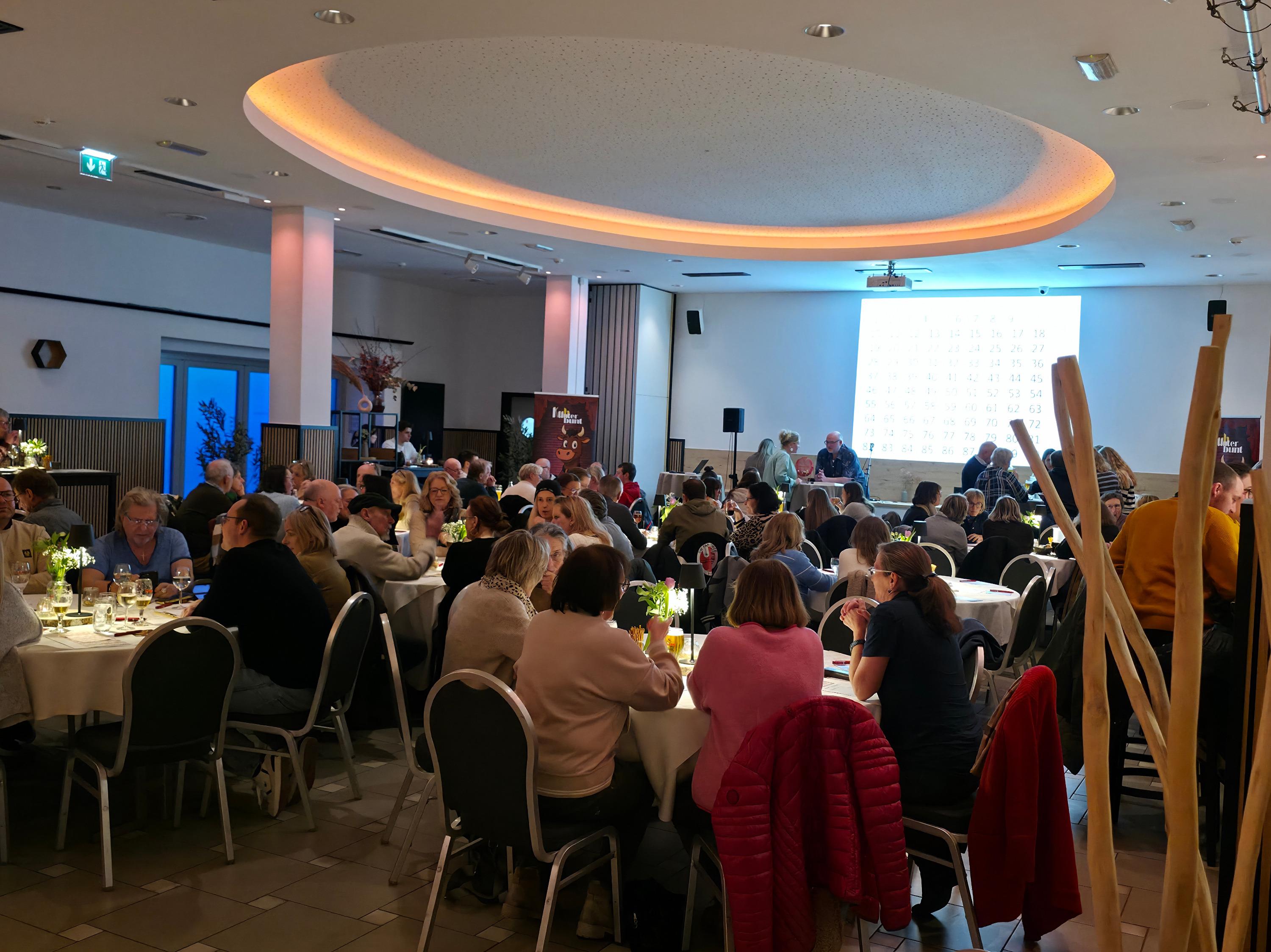 Ku(h)nterbunt Bingo Abend_3